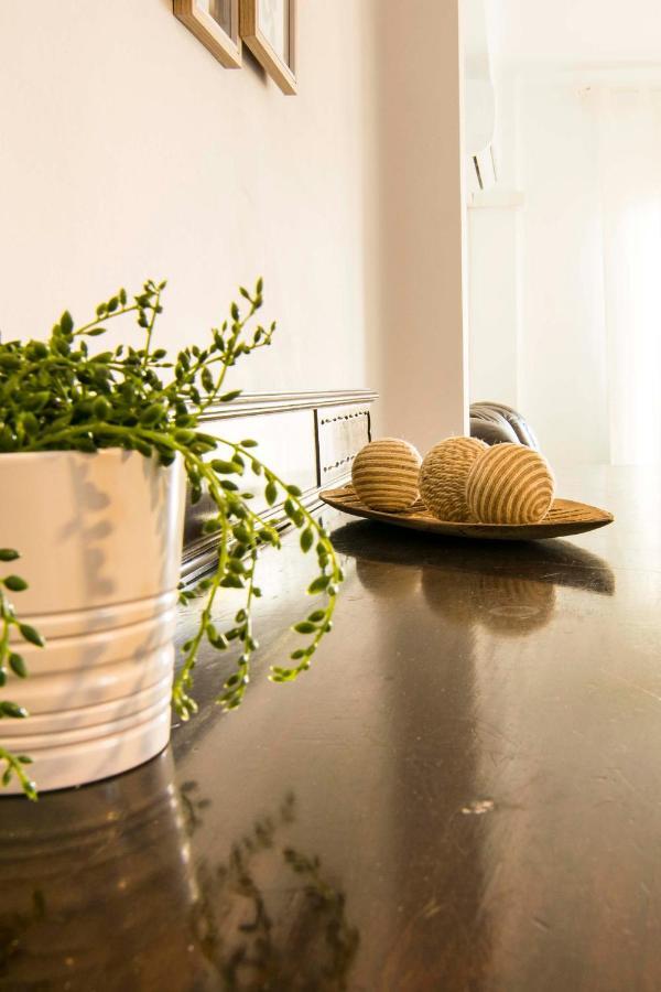 P&P Apartaments Arapiles Малага Екстериор снимка